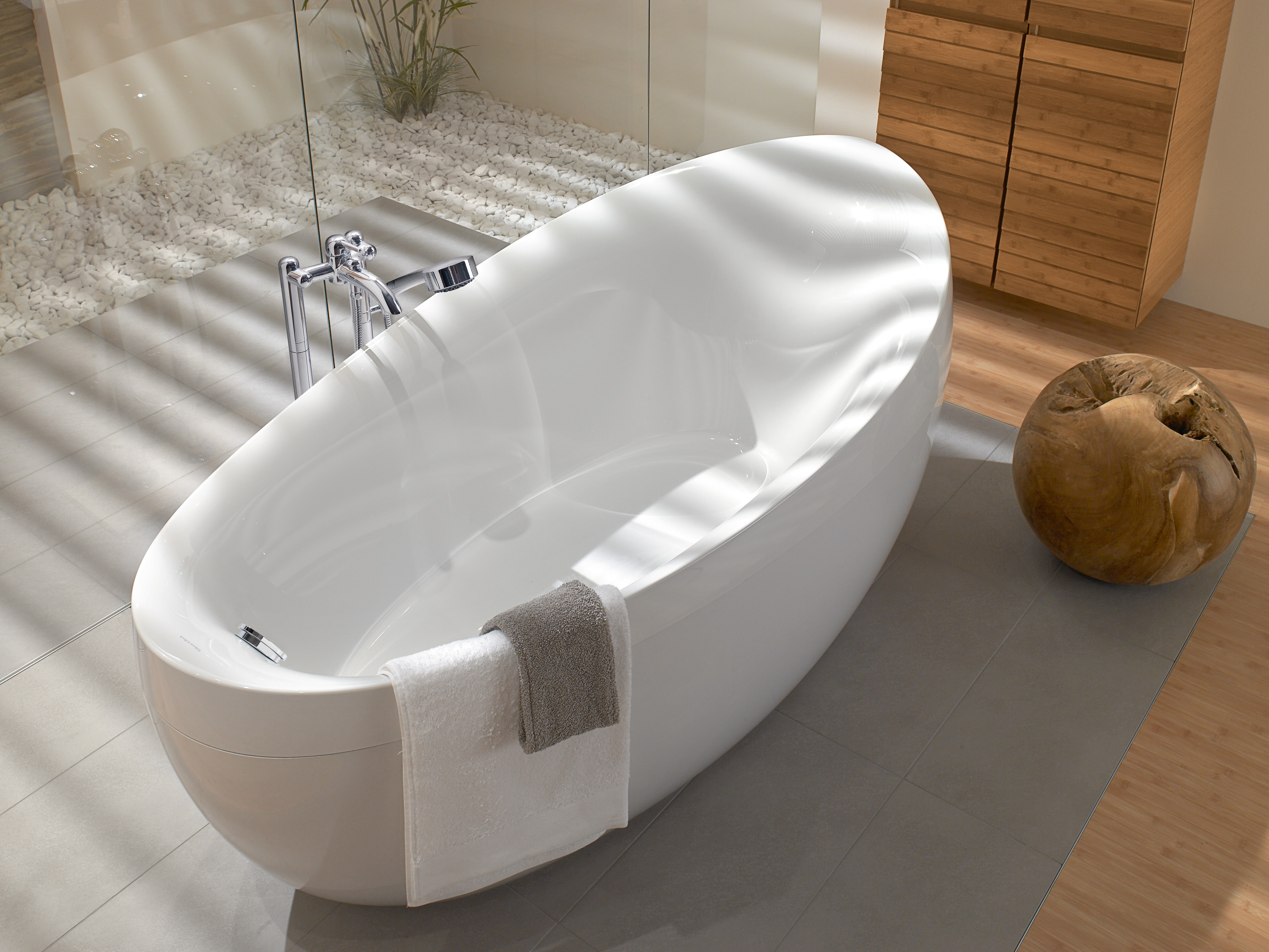 Aveo Free-standing bath, 1900x950mm, White Alpin