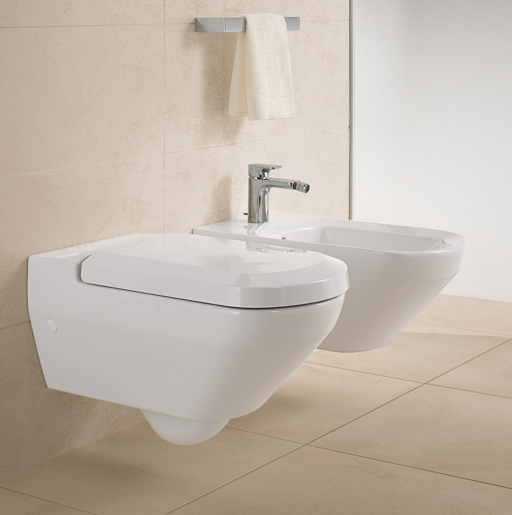 Sentique Toilet seat and cover, with automatic lowering mechanism (SoftClosing), with removable seat (QuickRelease), White Alpin